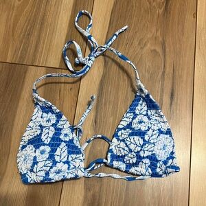 Blue and White Floral Hibiscus Bikini Top